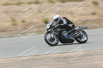 media/Apr-20-2025-AHRMA (Sun) [[393a79c373]]/Race/Group 4/Turn 4b/